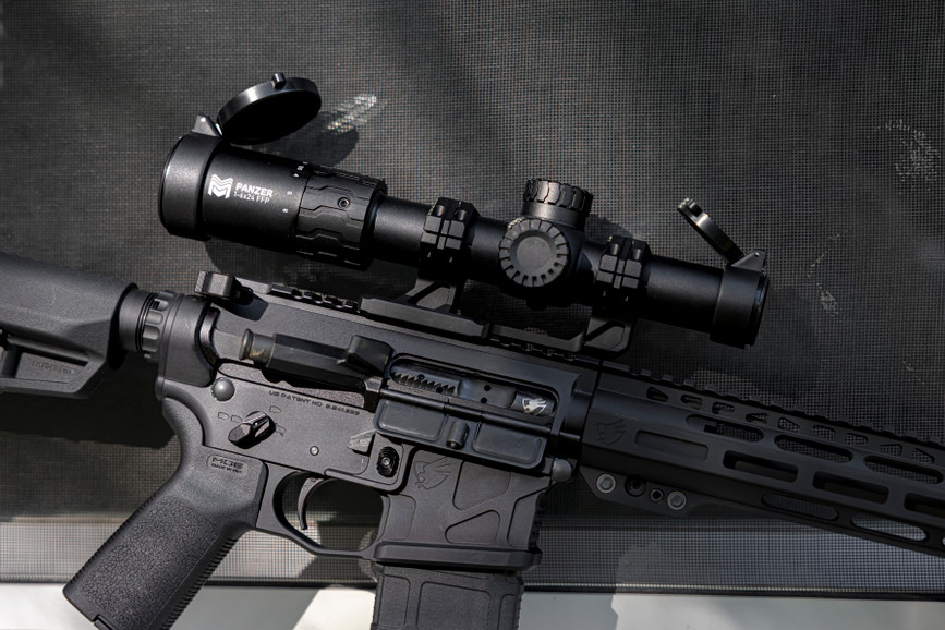 Moondog 2A - Monstrum Panzer vs Sig Tango6T